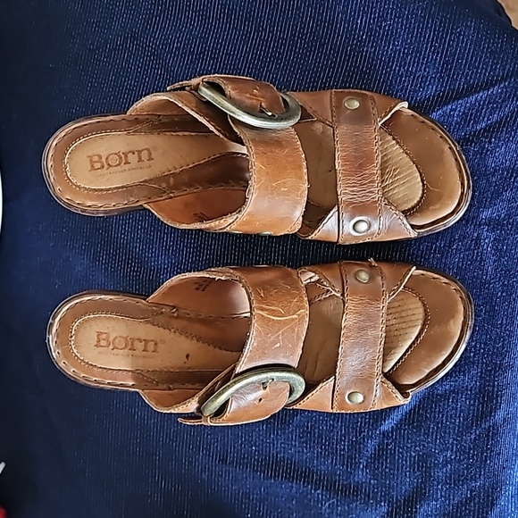 Stylish BORN Mule Platform Heels Slip On - Picture 2 of 5